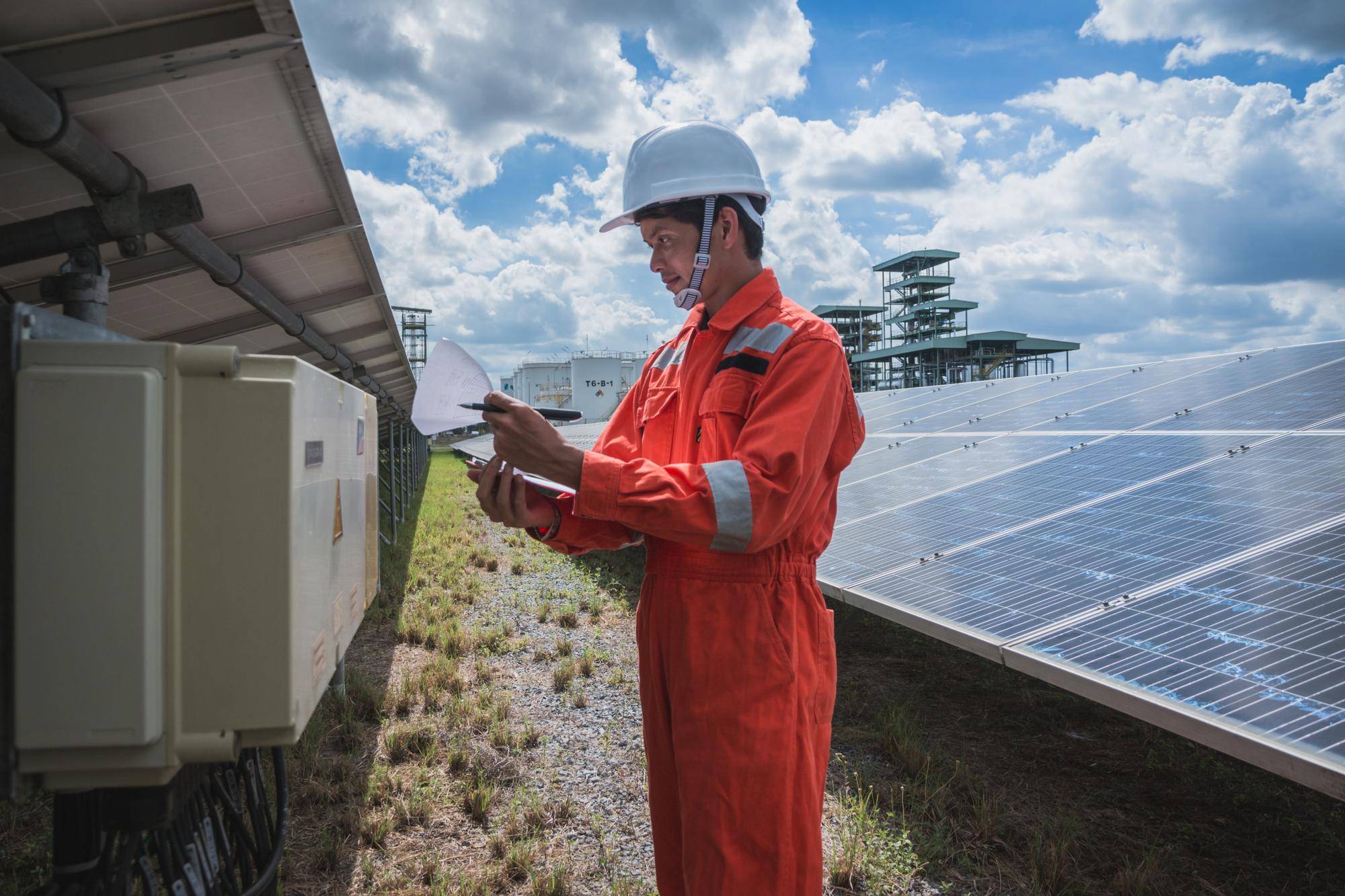Magazyn energii Sofar Solar jak działa i dlaczego warto go rozważyć