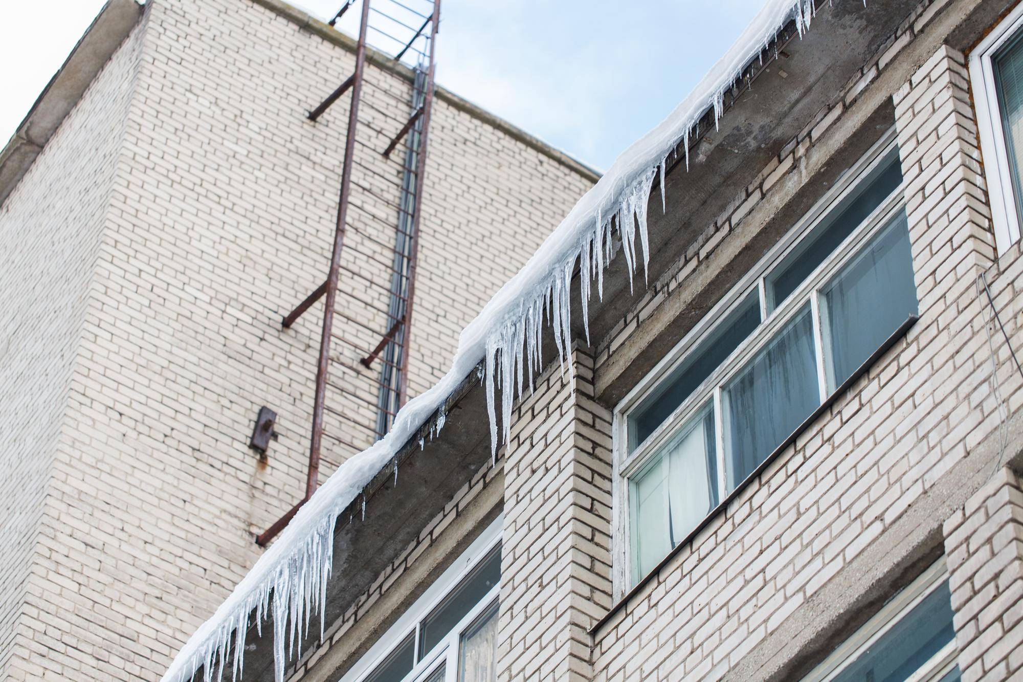 Ocieplenie budynku wspólnoty mieszkaniowej a komfort i oszczędności mieszkańców